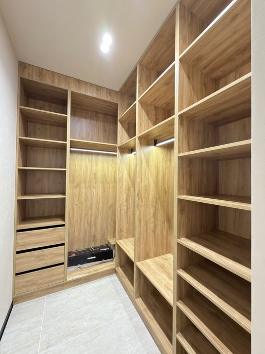 Сучасний будинок 180 м² з ремонтом, меблями та технікою | Газ | Без комісії