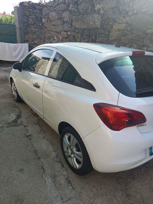 Opel corsa comercial