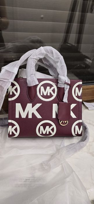 Продам  шкіряну сумку Michael kors, оригінал зі США