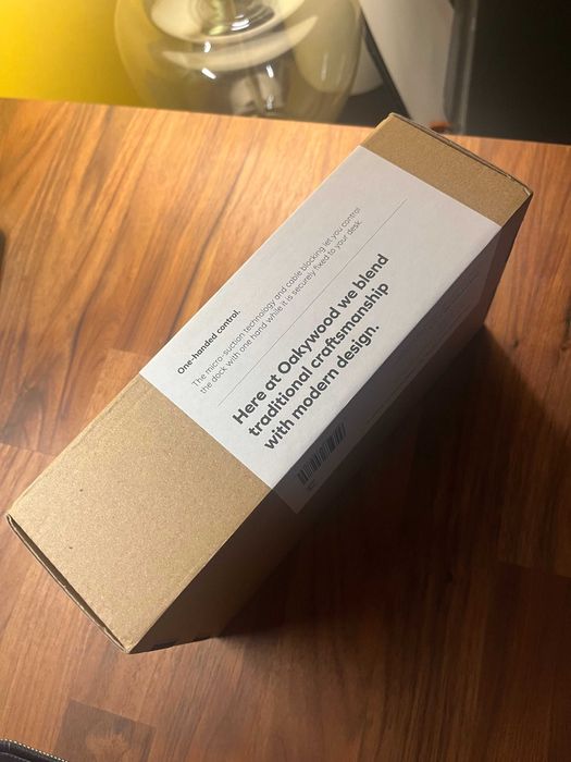 Oakywood Dock 3-em-1 (iPhone + Apple Watch + AirPods) – Novo, selado