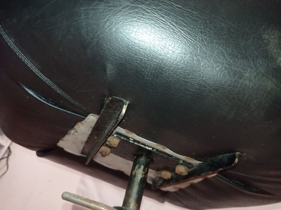 Duas Cadeira de escritório64284153445505120