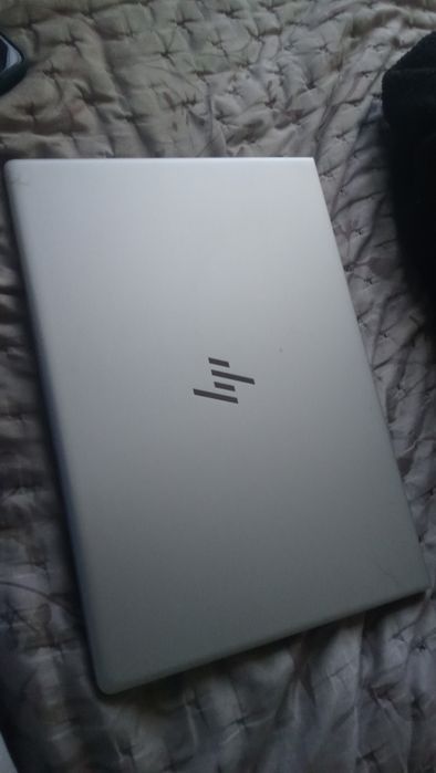Vendo Hp elitebook 840 g5 com a versão rara da rx 540