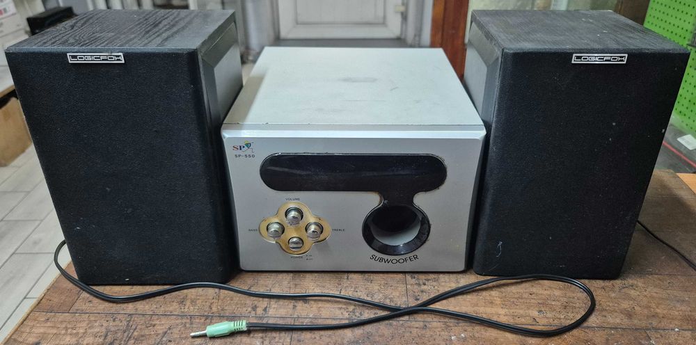 Сабвуфер SP-550 и колонки LogicFox