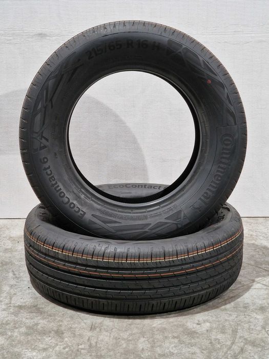 [Como Novos] 2 Pneus 215/65R16 CONTINENTAL