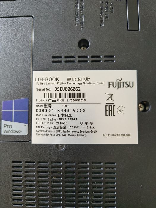 Laptop Fujitsu Lifebook E756
