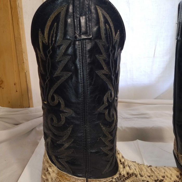 Черевики (сапоги) жіночі ковбойські, шкіра пітона, США, р. 37-38