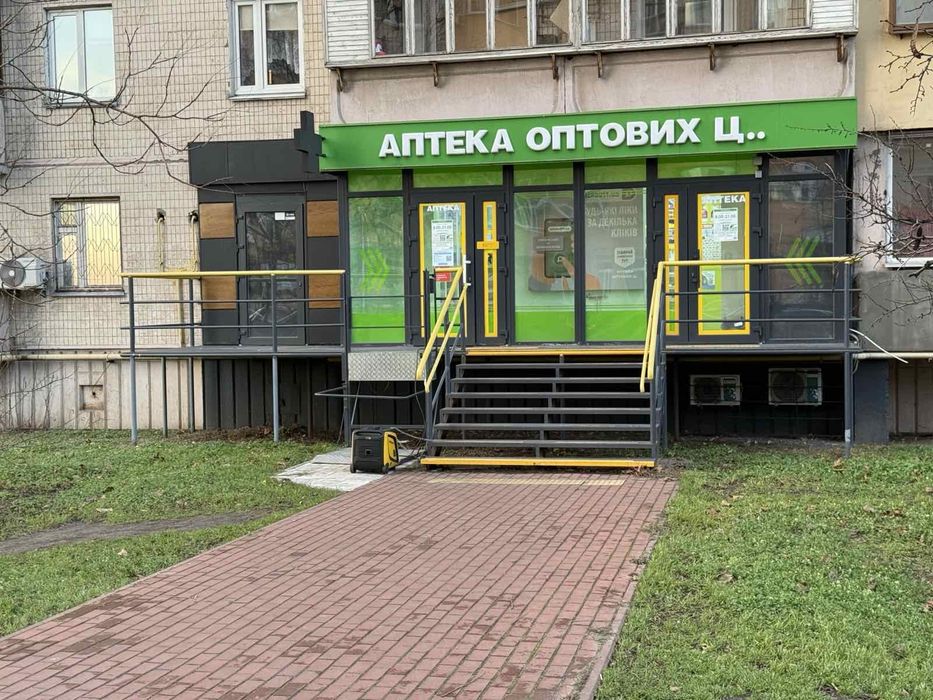Продам СУПЕР помещение Княжий Затон 12