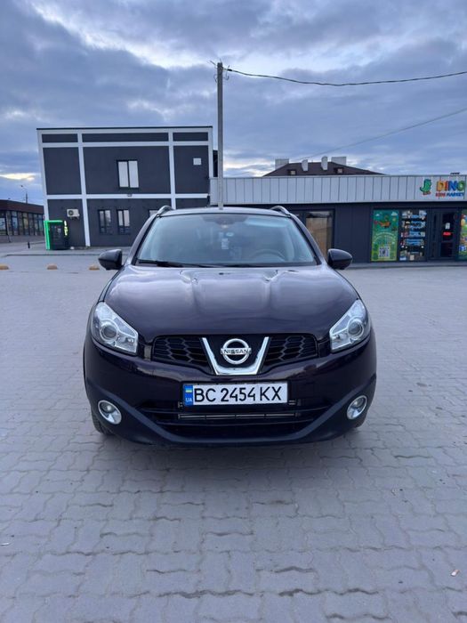 Nissan Qashqai 2012 року