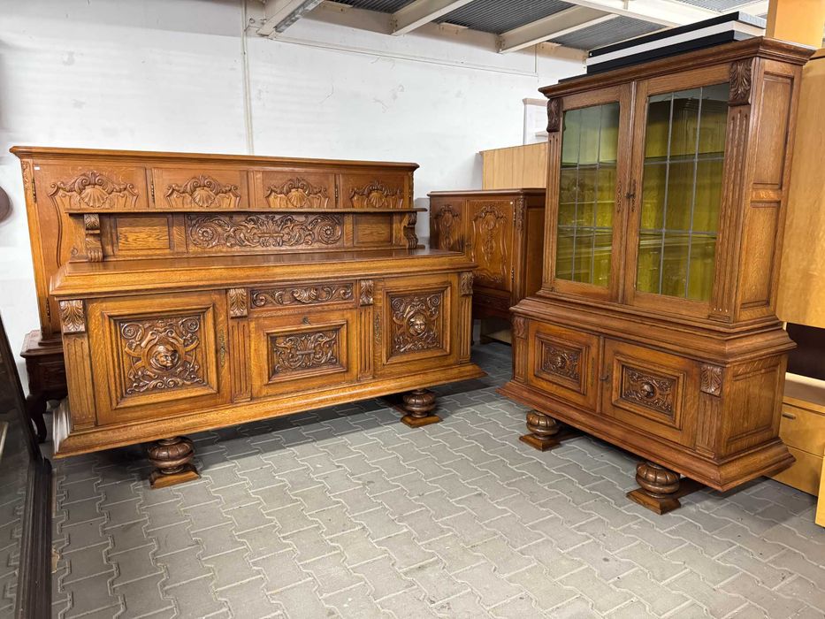 Zestaw mebli do salonu komoda witryna w stylu flamandzkim dąb