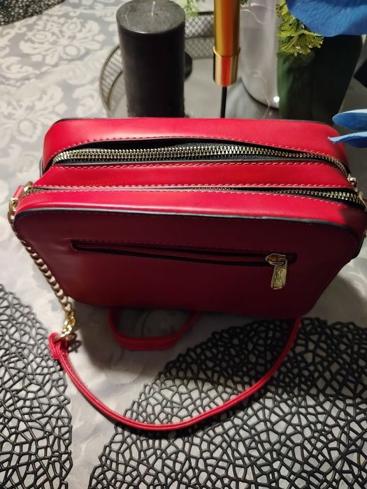GUESS Caddie Camera Bag Magenta, Magenta
