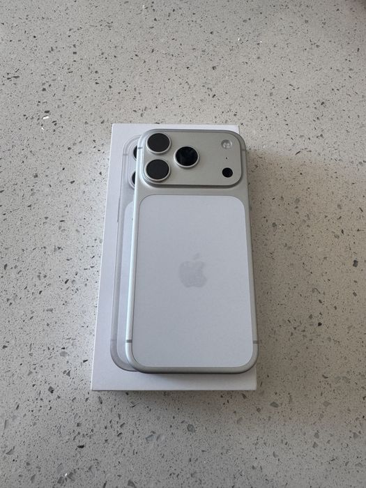Iphone 17 Pro 512Gb E-Sim