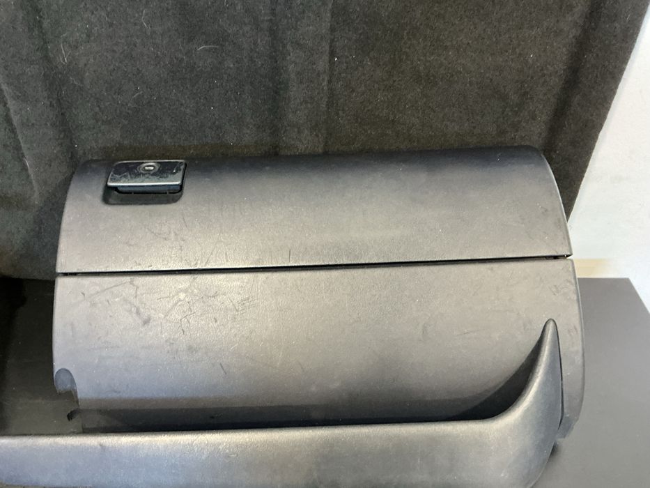 PORTA LUVAS AUDI A3 FASE II ANO 2002