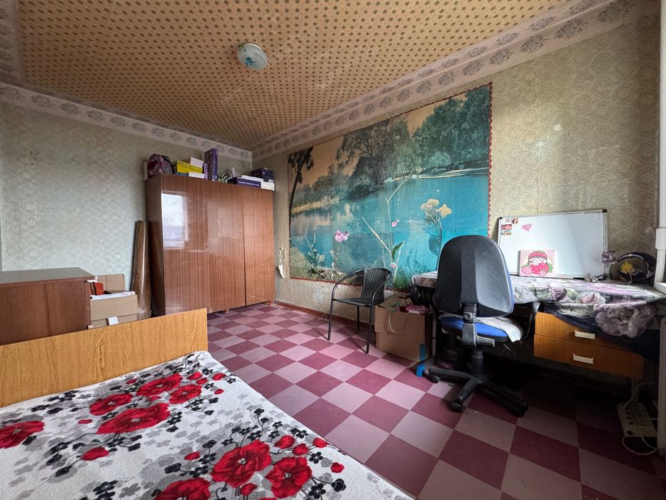 Снимите двухкомнатную квартиру на улице Василя Макухи, район Образцова