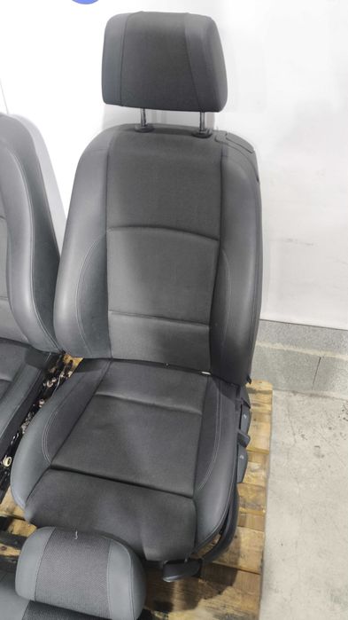 Bancos BMW Serie 1 (E82) Pack M Tecido/Couro