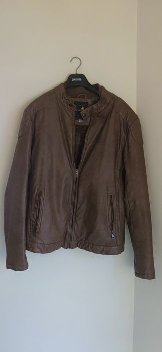 Casaco estilo cabedal