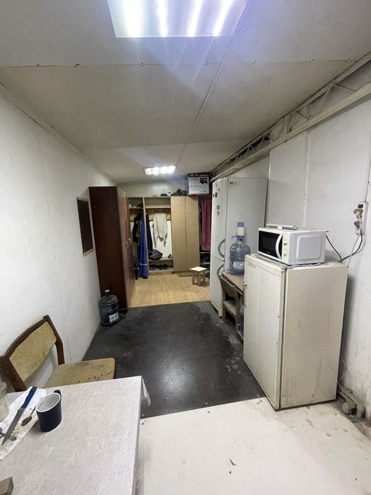 Цех по изготовлению столярных изделий и мебели