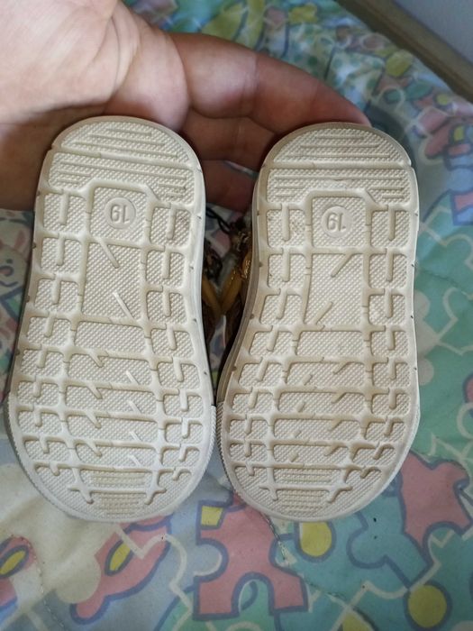 Botas de bebê novas 19