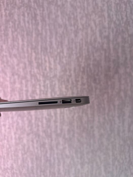 Macbook AIR 13 2013 4/256