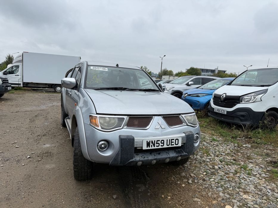 L200 2009Rok 148 mil Anglik