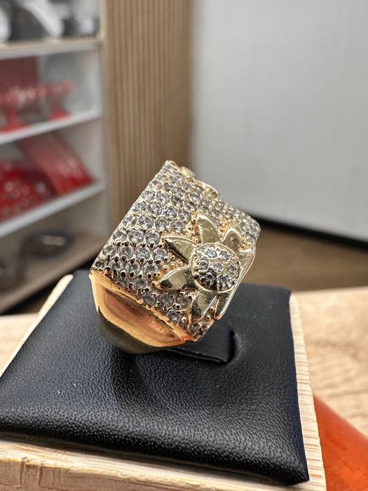 Złoty pierścionek z cyrkoniami próba 585