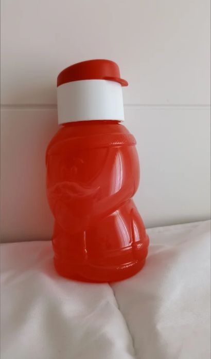 Garrafa de água 350ml Tupperware.