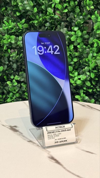 Apple iPhone 17 Pro 256Gb Azul - Pague até 48x