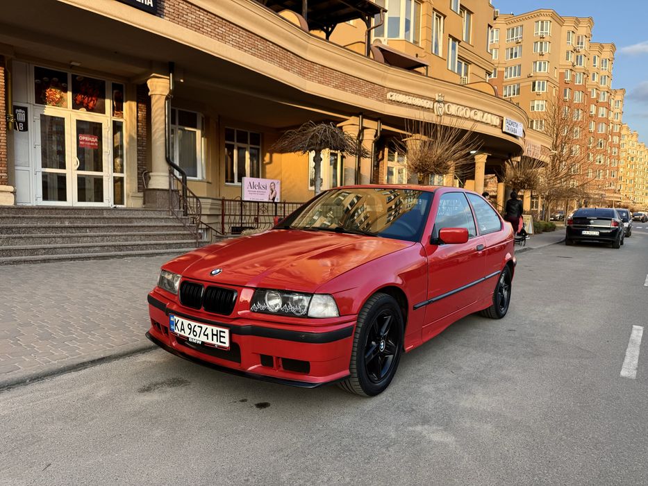 Bmw E36 Coupe Гарний