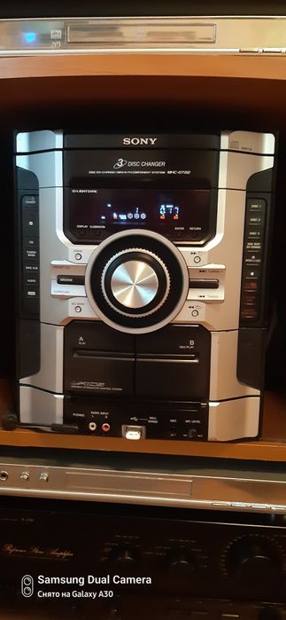 Муз. центр Sony .(сам блок)