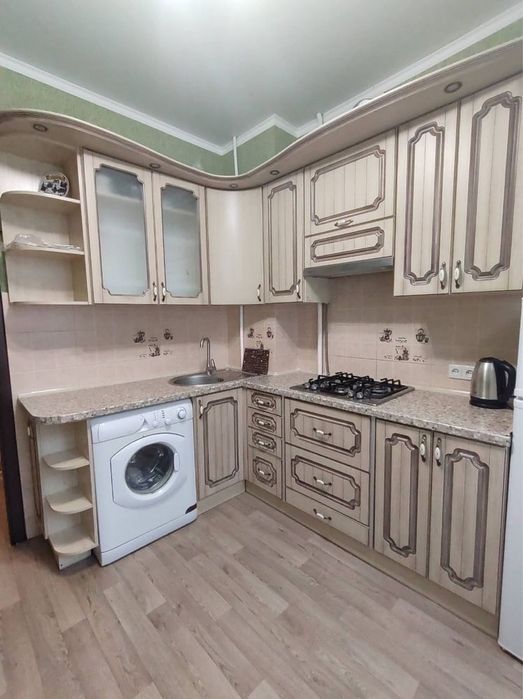 Продам квартиру Гагарина Дафи