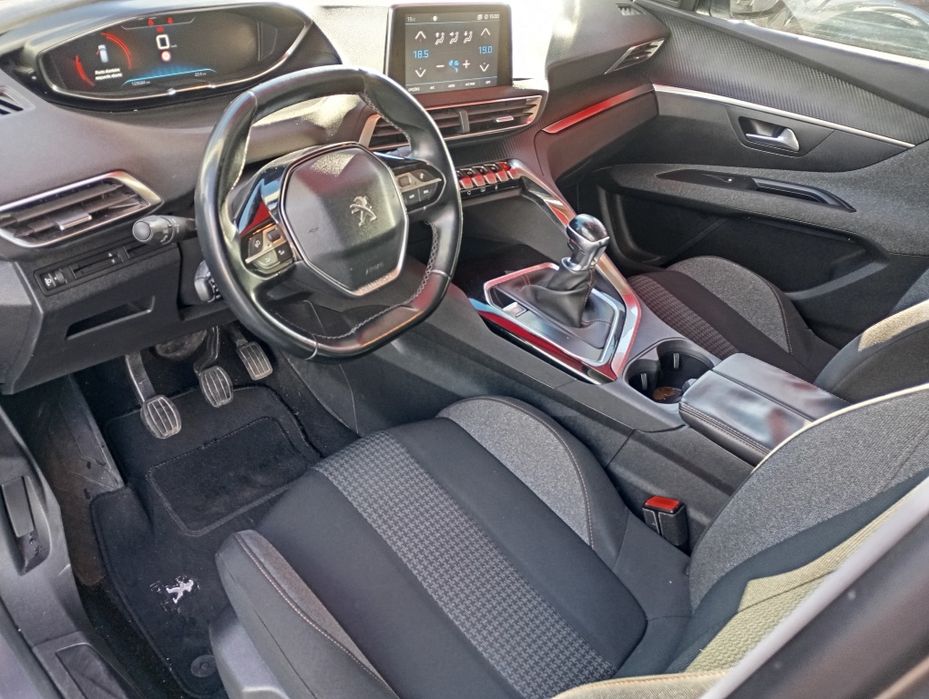 Pegeout 3008 1.6 hdi