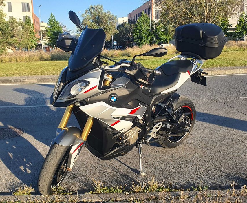 BMW S1000XR (2016) | 26.500km | Full Extras + Material de Origem