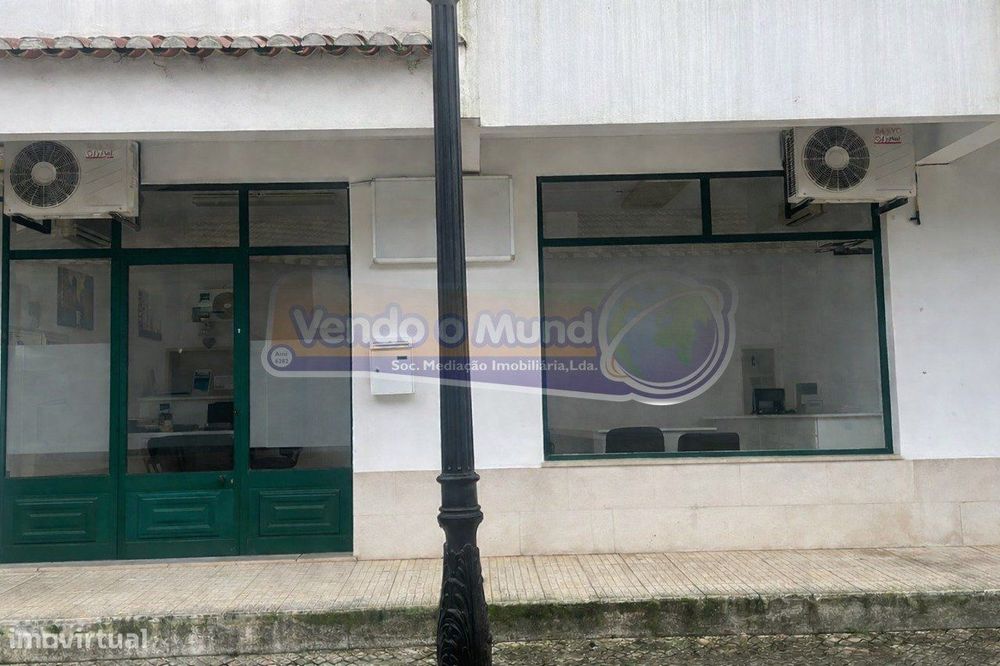 Loja em Salvaterra de Magos (S557)