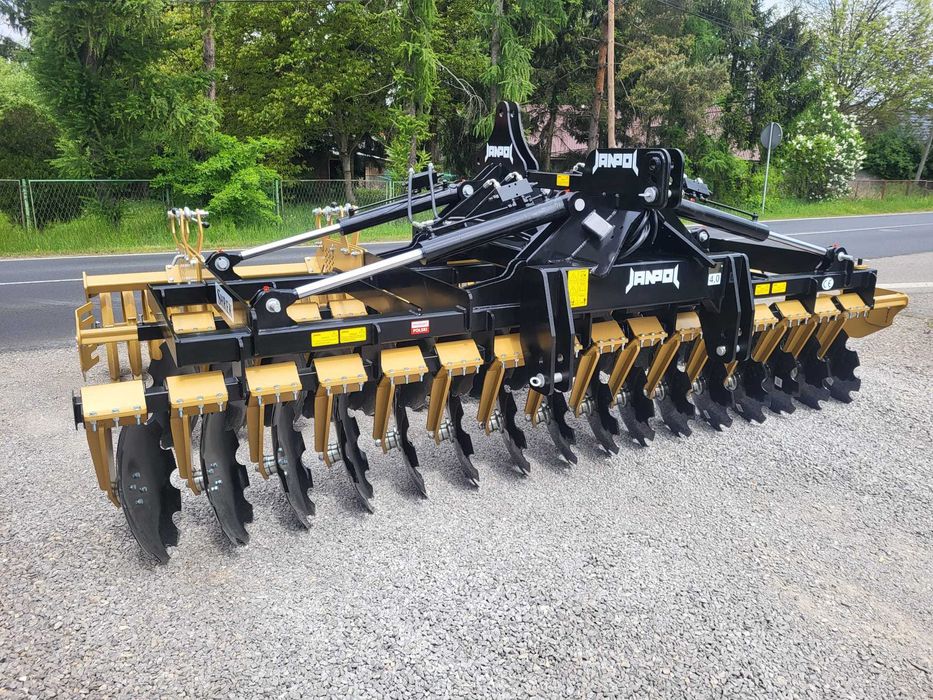 BRONA TALERZOWA talerzówka ciężka/ 4m/ 4 siłowniki/ wał daszkowy fi600