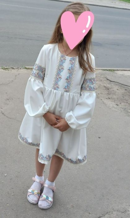 Сукня для дівчинки