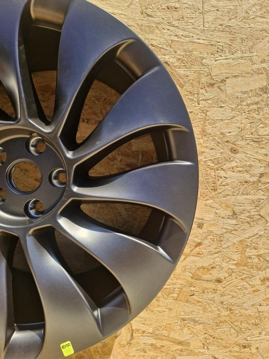 tesla model y felga 21 118822700b