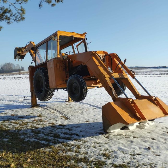 Koparko - ładowarka Ostrówek K162