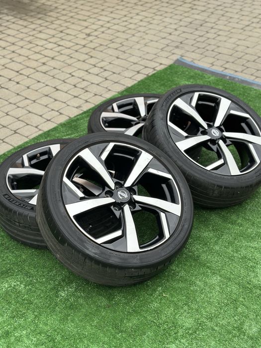 Диски R 19 Nissan (00203) Nissan Rough Sport колеса Kia Mitsubishi Qashqai Шини Michelin Pilot 225/45/r19