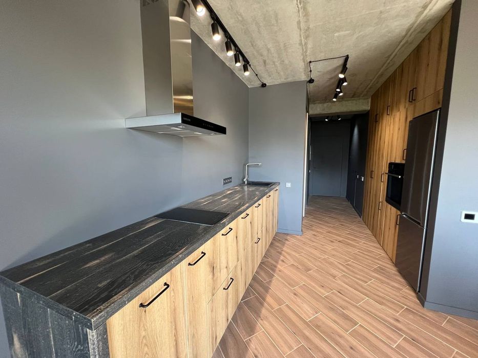 Продаётся абсолютно новая квартира в ЖК Молодёжный