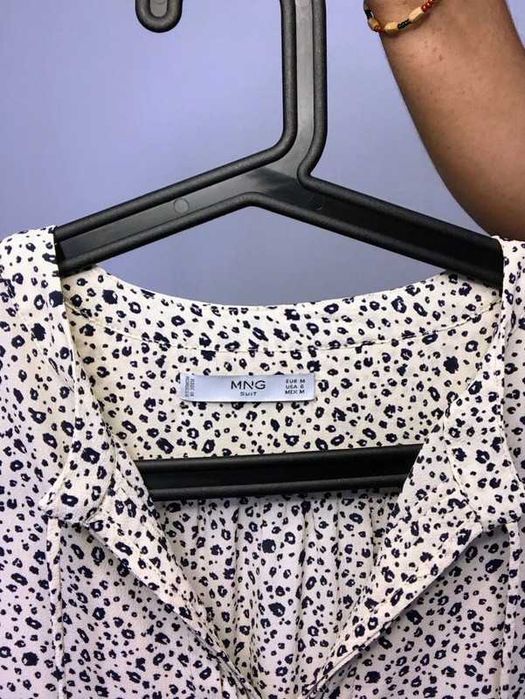 Blusa ligera de manga larga