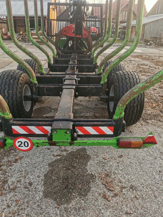 Przyczepa leśna Fao-Far 942 + Nokka 4472 SP