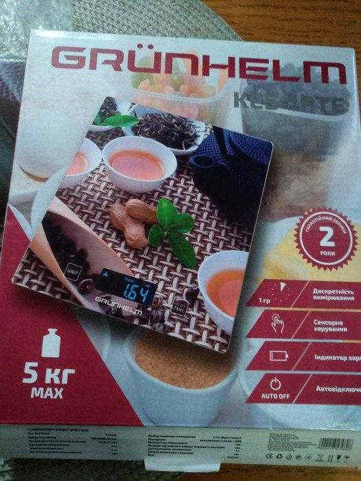Ваги кухонні Grunhelm KES-1PTE, на 5кг. Нові!