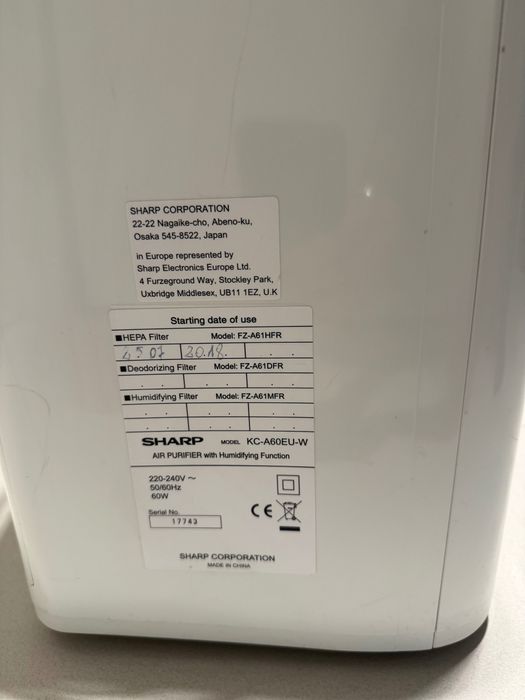 Oczyszczacz powietrza SHARP model KC-A60