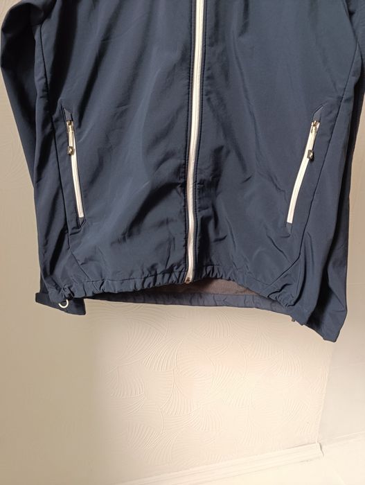 Мужская утепленная куртка на флисе и утяжках peak performance