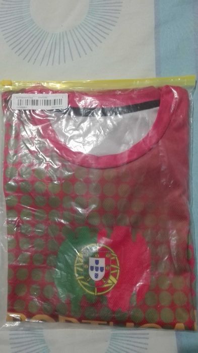 T-Shirt Portugal tamanho M