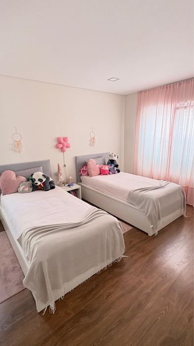 Conjunto 2 Camas individuais IKEA MALM 90x200 + Colchões + Gavetões