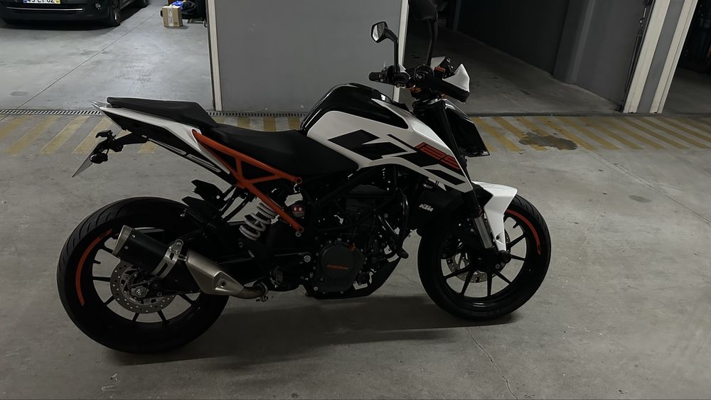 KTM Duke 125 ABS