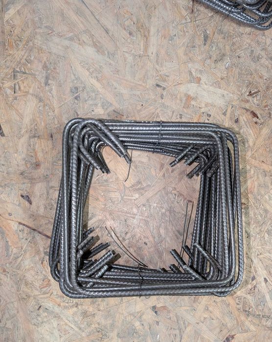 Strzemiona/Jarzemka zbrojeniowe/Budowlane