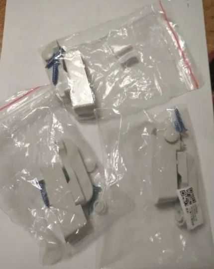 Защелка 2шт, фиксатор, блокиратор на пластиковые окна, двери BSL