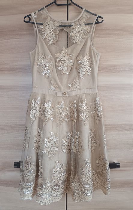 S.Moriss sukienka 36 S beżowo złota