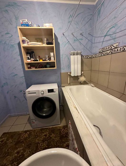 Продаж частини будинку в центрі міста!! Супер локація!